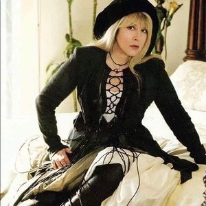 Meet your Posher, Raphael